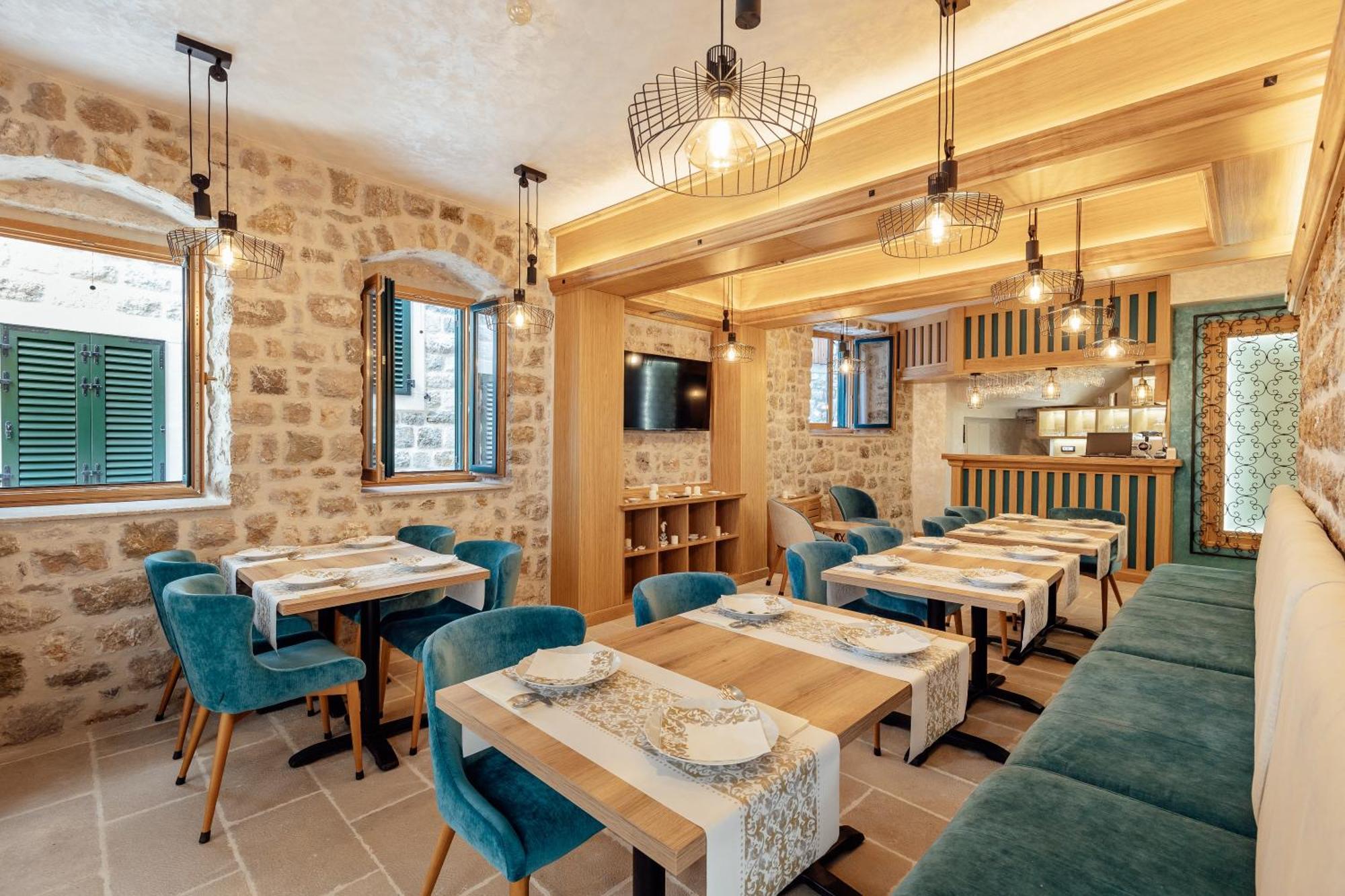 Guesthouse Villa Stari Grad Herceg Novi Buitenkant foto